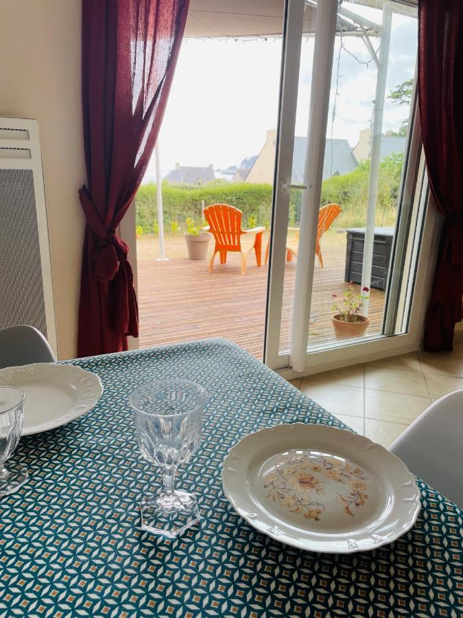 Spacieuse maison à Morgat avec vue sur la mer Crozon Esterno foto