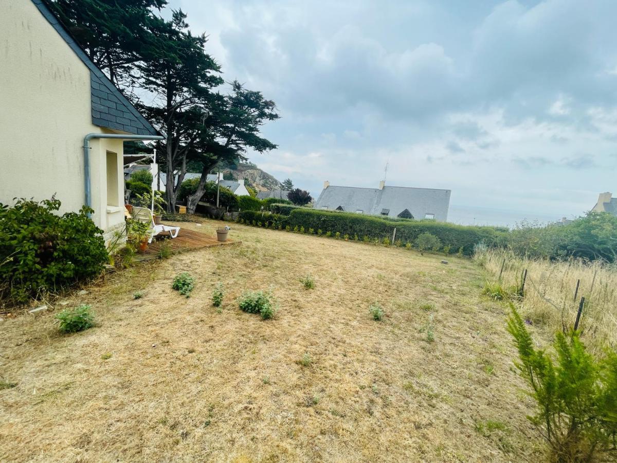 Spacieuse maison à Morgat avec vue sur la mer Crozon Esterno foto